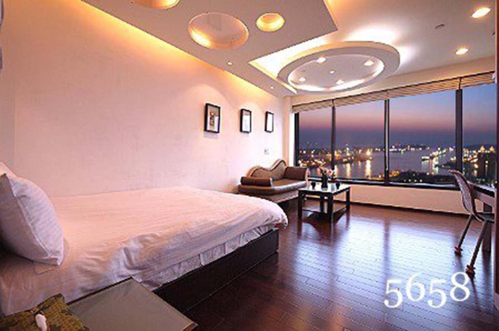 Hotel 85 Happy Holiday Kaohsiung Exterior foto