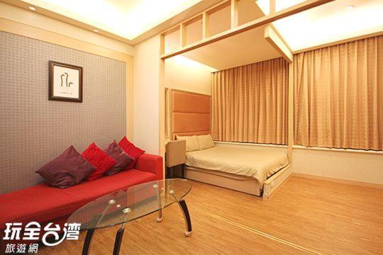 Hotel 85 Happy Holiday Kaohsiung Exterior foto