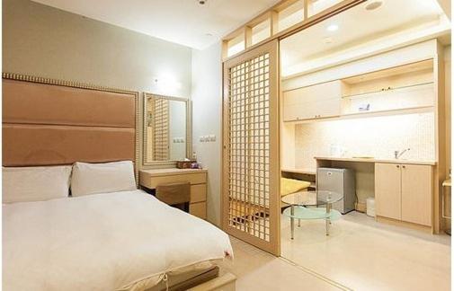 Hotel 85 Happy Holiday Kaohsiung Exterior foto